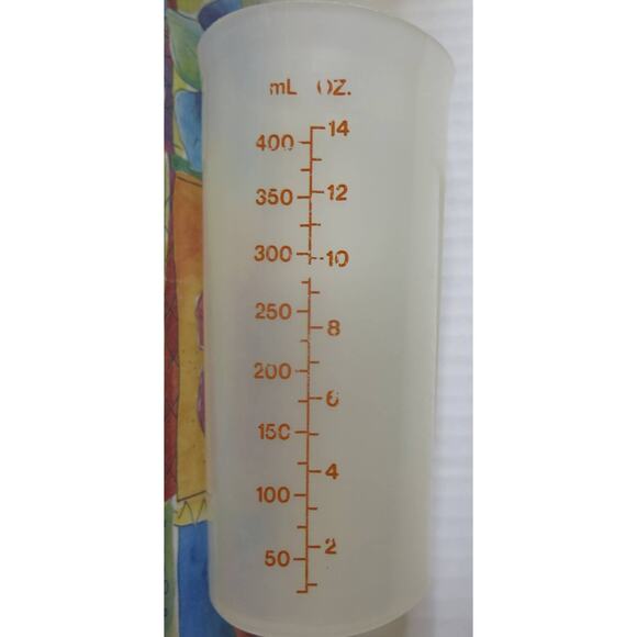 VINTAGE TUPPERWARE Sweet Saver Pour Spout with Measurement Markings #640 - Picture 5 of 10